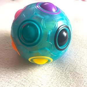 Puzzle ball